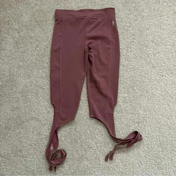 Free People Turnout Movement Leggings Ballet Core Tie Leg Criss Cross Mauve Med - Picture 13 of 15